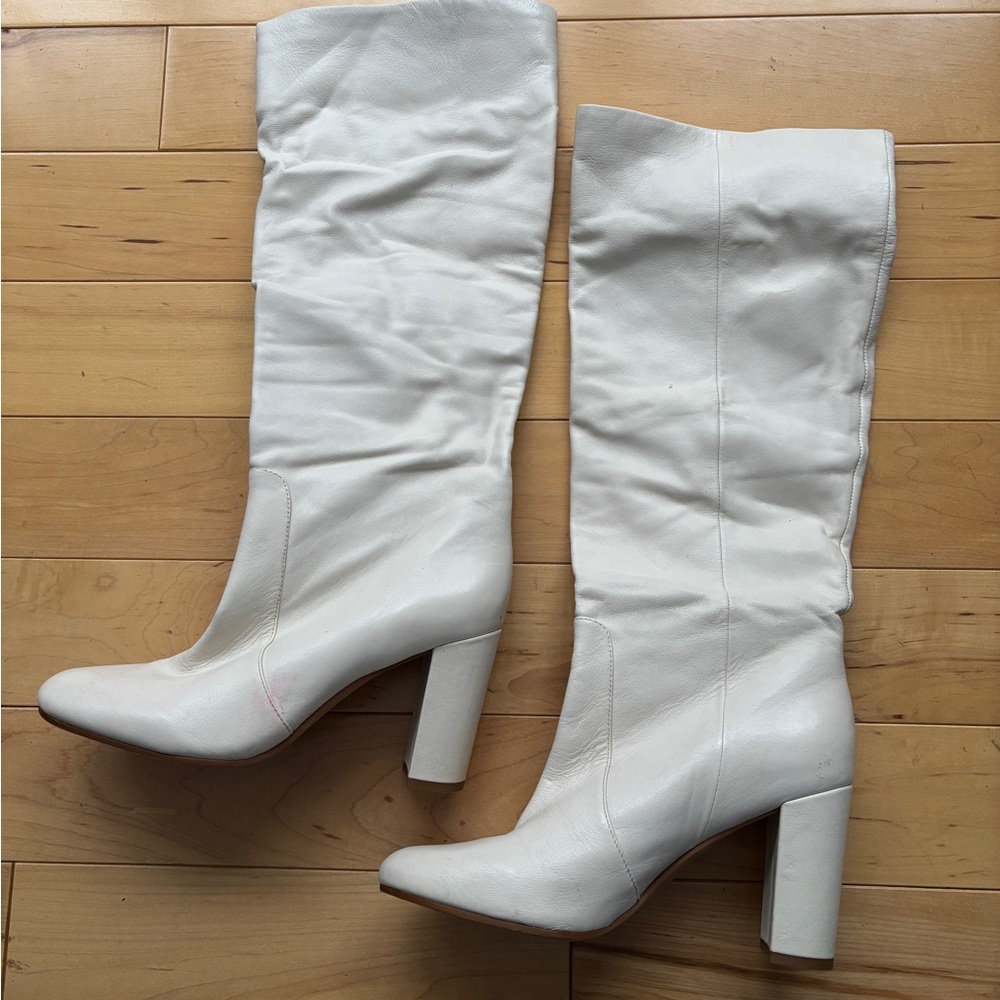 Vince Camuto Elegant White Knee-High Women's Boots